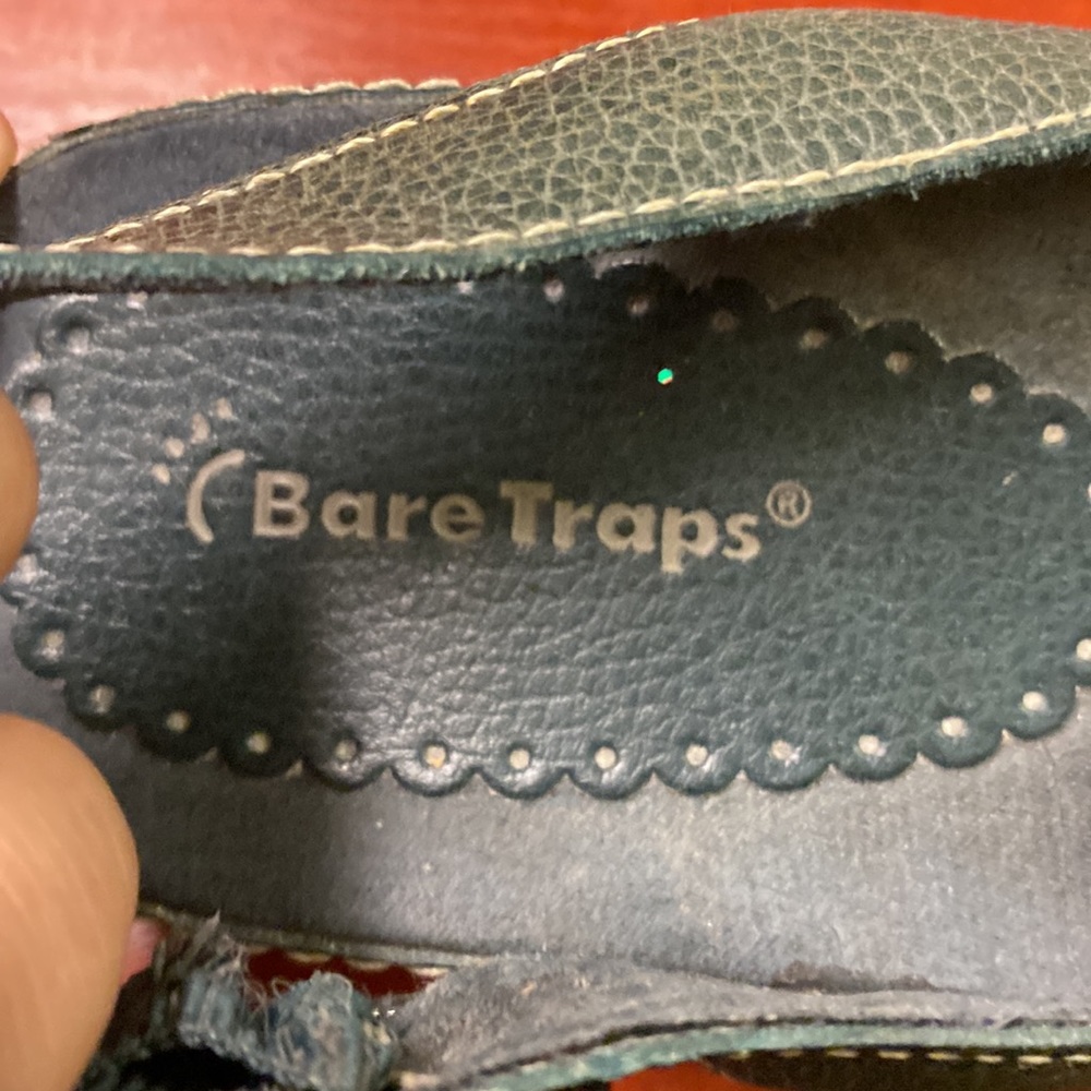 Bare Trap Flighty leather sandals - Picture 2 of 5